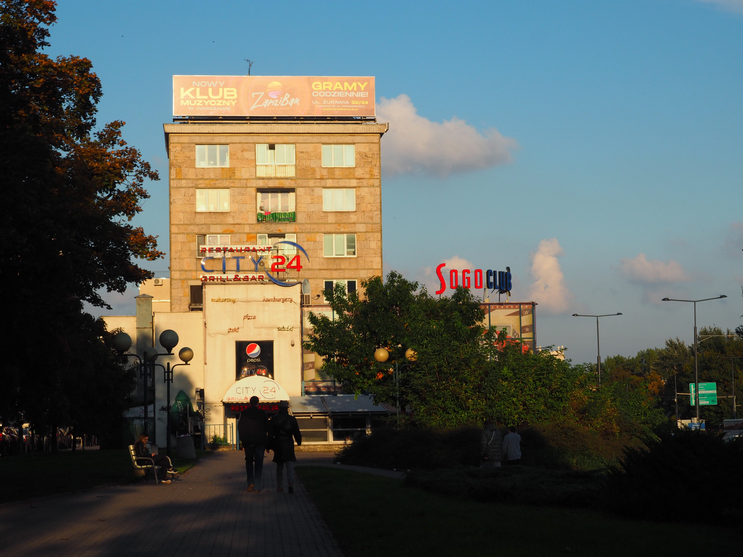 Zdjęcie architektury budynku Tango - przebudowa budynku restauracyjnego